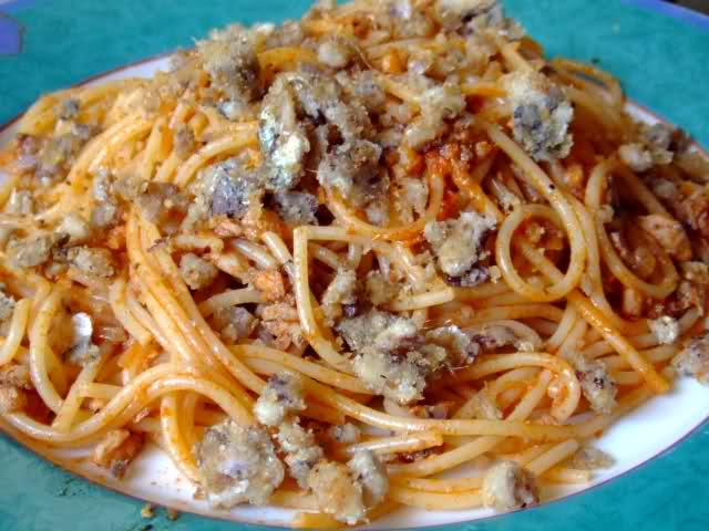 Spaghettoni con le sarde a modo mio